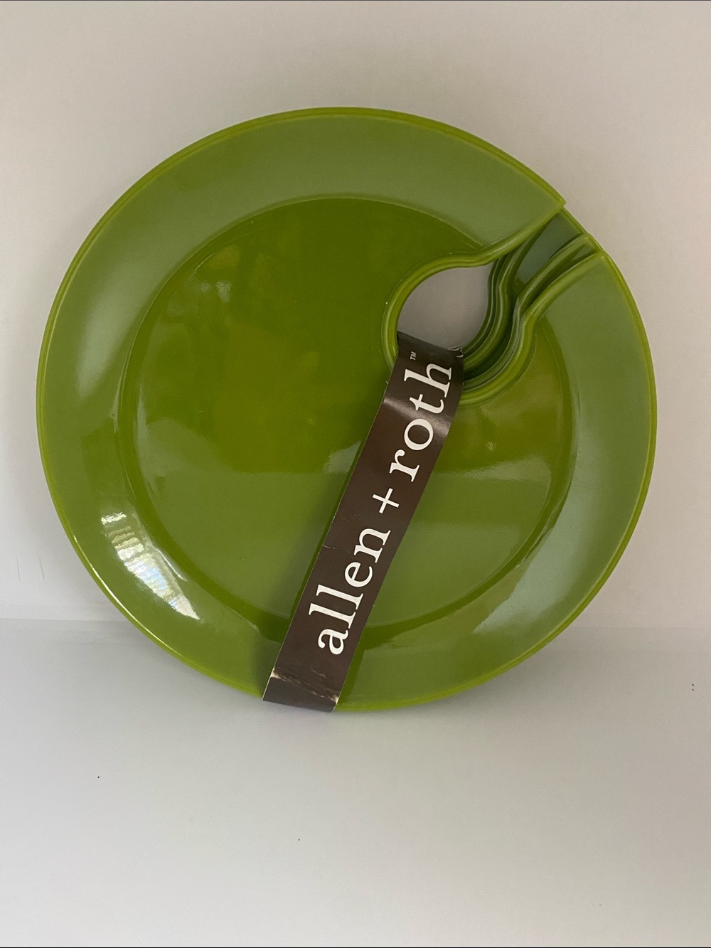 Allen+Roth olive green snack/ wine plate . Set of 4